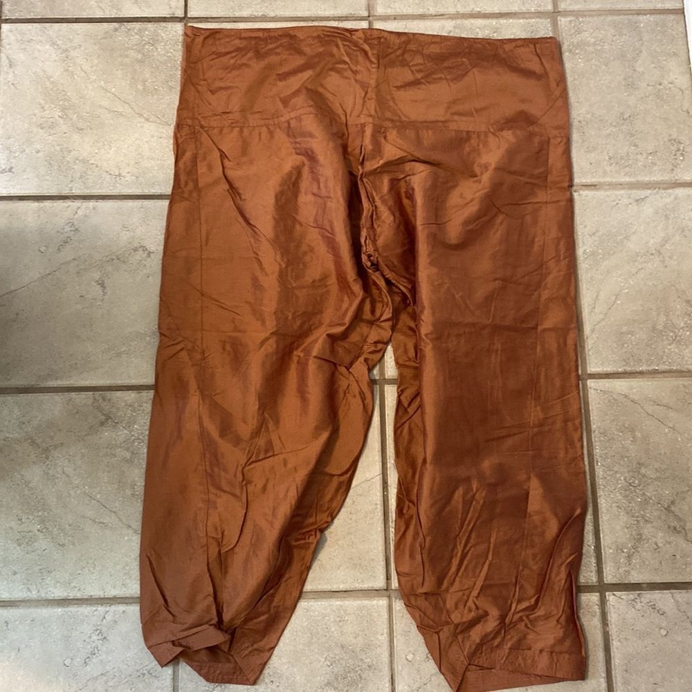 Large Wide Leg Genie Pants Drawstring Waist Pleated Front Cropped Hem - Picture 4 of 4